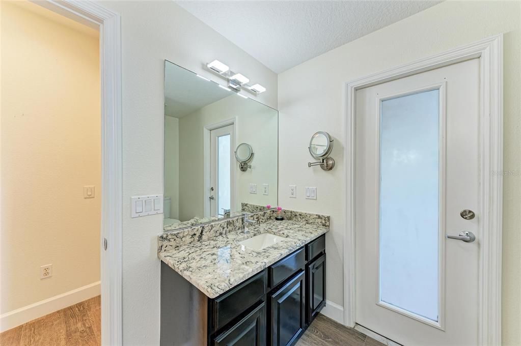 Active With Contract: $799,900 (4 beds, 3 baths, 2319 Square Feet)