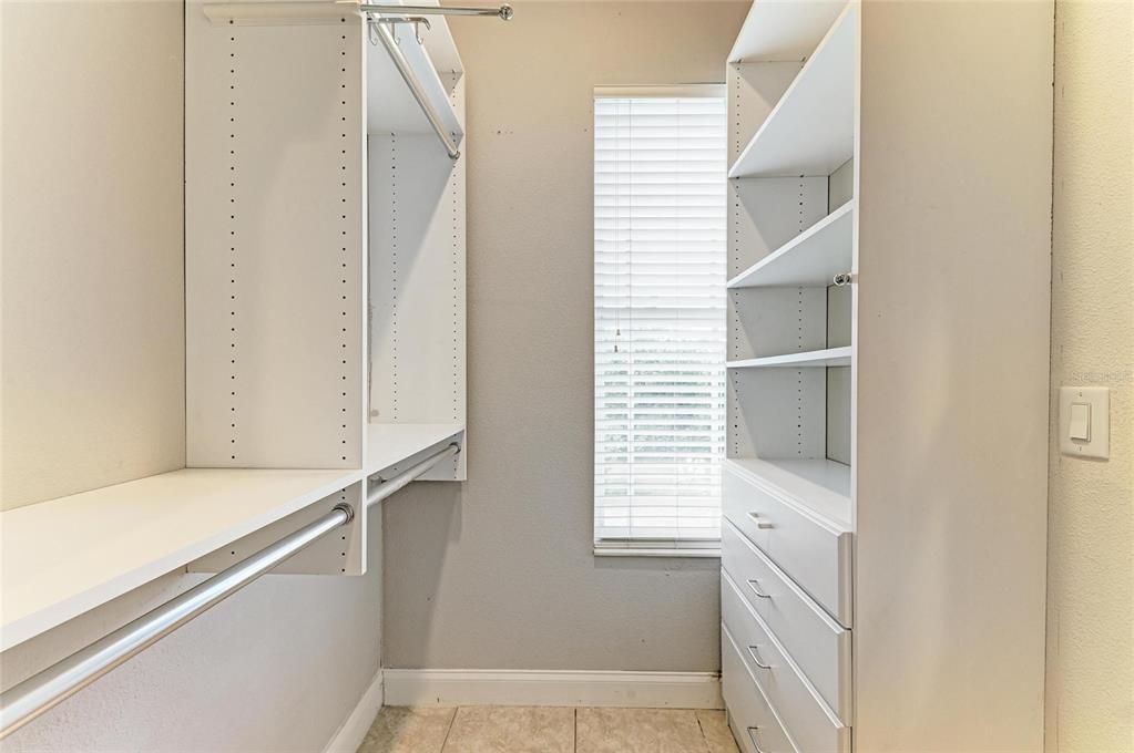 Active With Contract: $799,900 (4 beds, 3 baths, 2319 Square Feet)