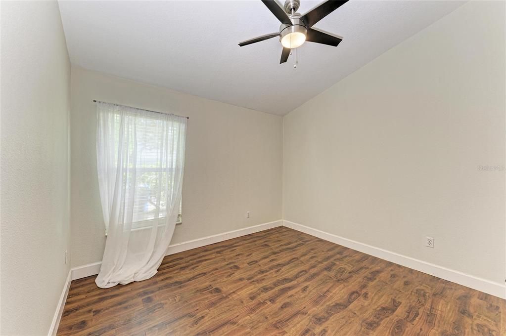 Active With Contract: $799,900 (4 beds, 3 baths, 2319 Square Feet)