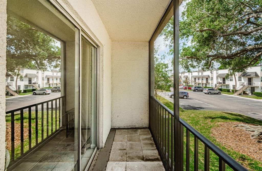 出租: $1,500 (2 贝兹, 2 浴室, 925 平方英尺)