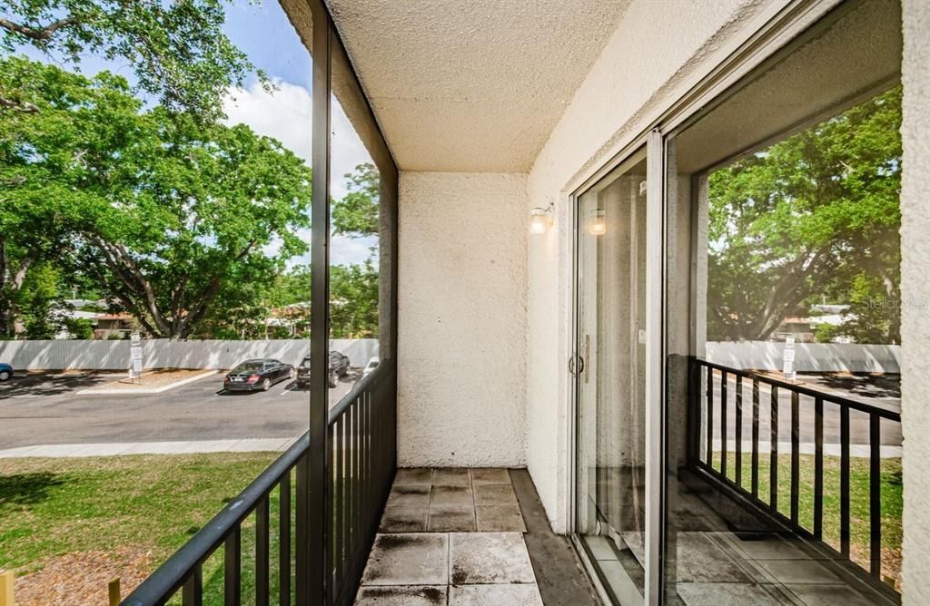 出租: $1,500 (2 贝兹, 2 浴室, 925 平方英尺)