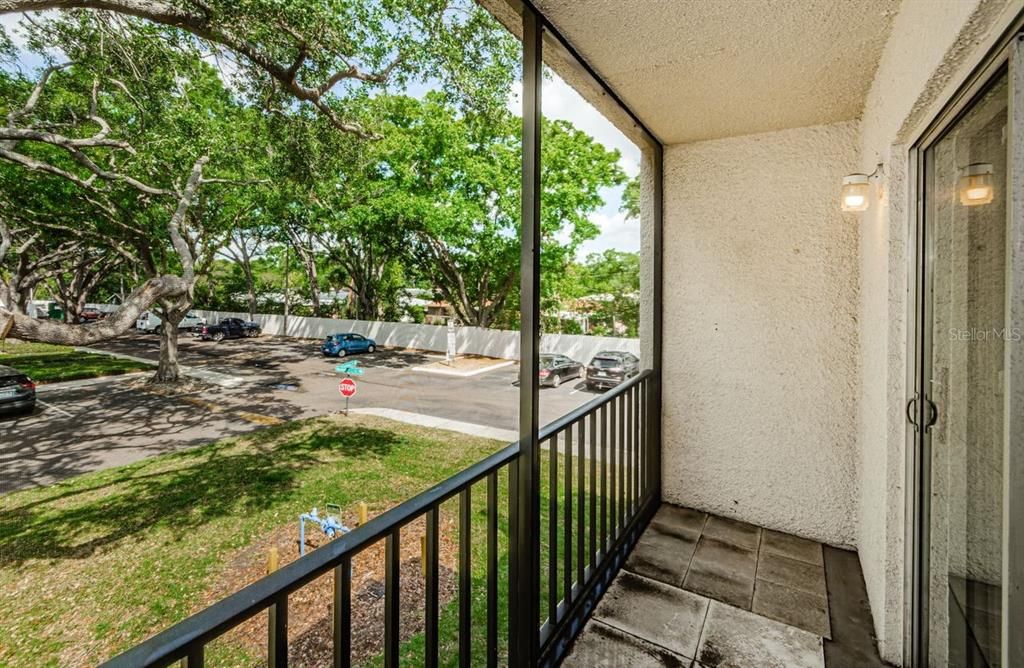 出租: $1,500 (2 贝兹, 2 浴室, 925 平方英尺)