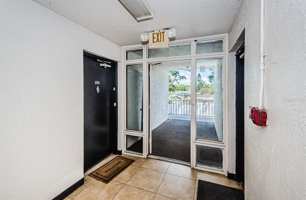 出租: $1,500 (2 贝兹, 2 浴室, 925 平方英尺)