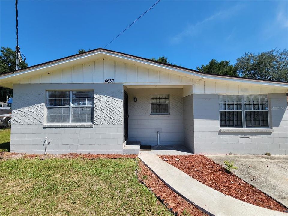 Недавно арендовано: $1,525 (4 спален, 2 ванн, 1114 Квадратных фут)