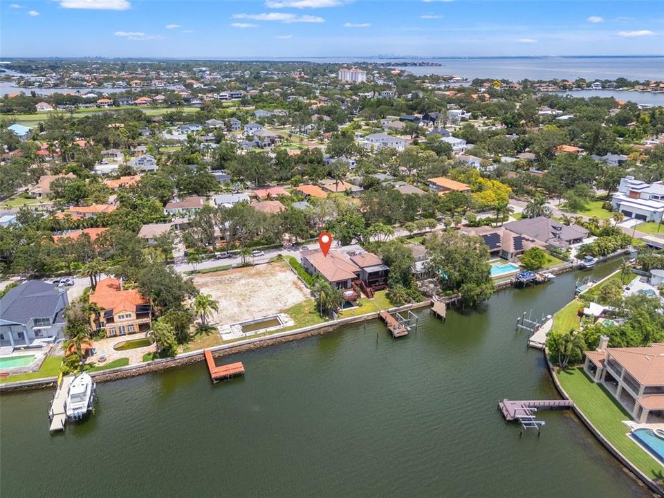 待售: $5,950,000 (5 贝兹, 5 浴室, 6060 平方英尺)