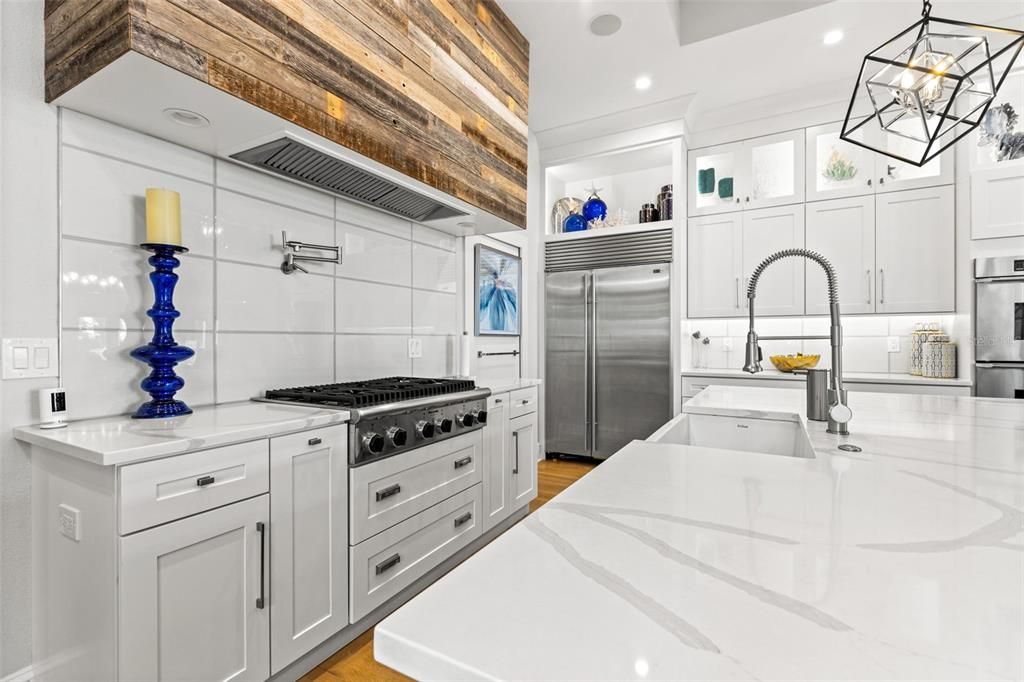 待售: $5,950,000 (5 贝兹, 5 浴室, 6060 平方英尺)