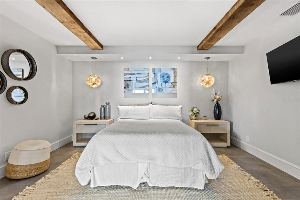 待售: $5,950,000 (5 贝兹, 5 浴室, 6060 平方英尺)