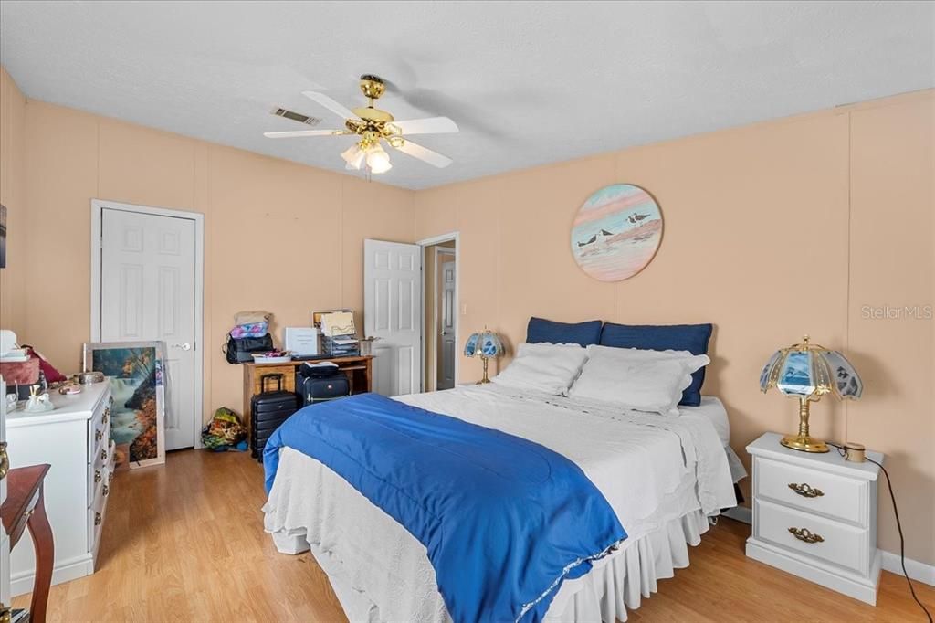 For Sale: $269,900 (3 beds, 2 baths, 2108 Square Feet)