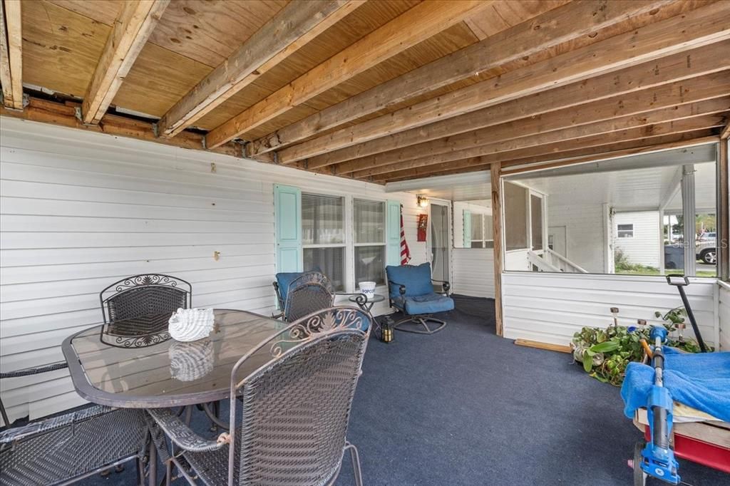 For Sale: $269,900 (3 beds, 2 baths, 2108 Square Feet)