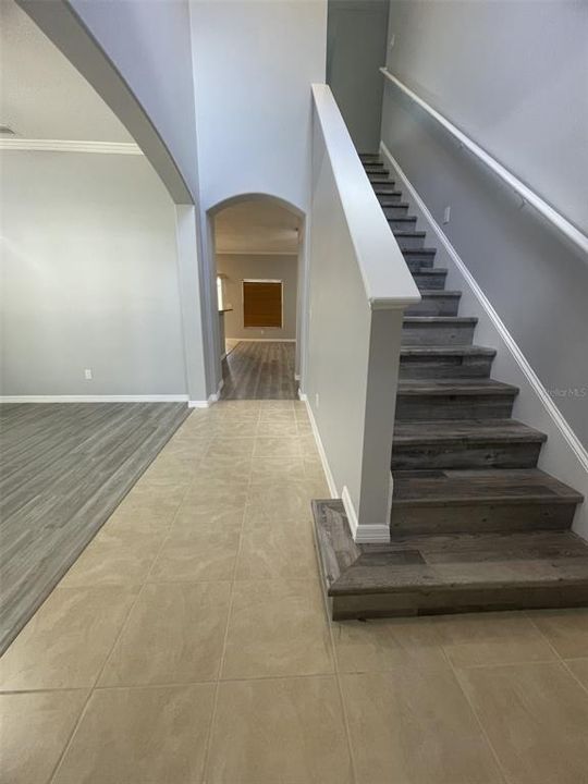 For Rent: $2,700 (4 beds, 3 baths, 2455 Square Feet)