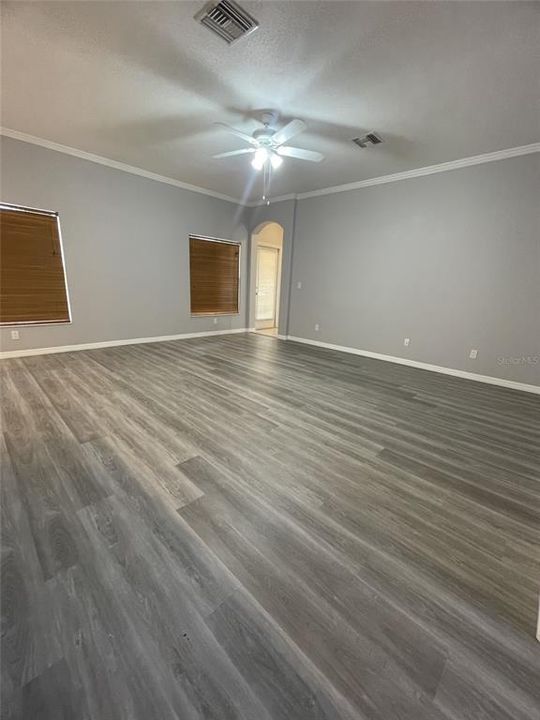 For Rent: $2,700 (4 beds, 3 baths, 2455 Square Feet)