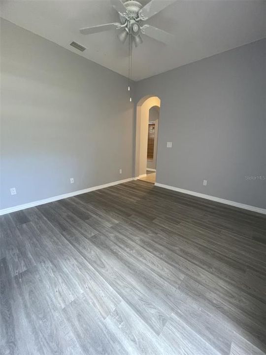 For Rent: $2,700 (4 beds, 3 baths, 2455 Square Feet)