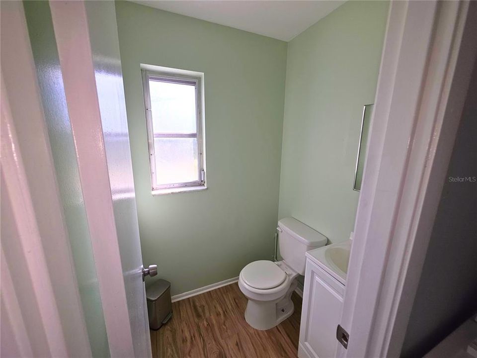 For Sale: $410,000 (4 beds, 0 baths, 1566 Square Feet)