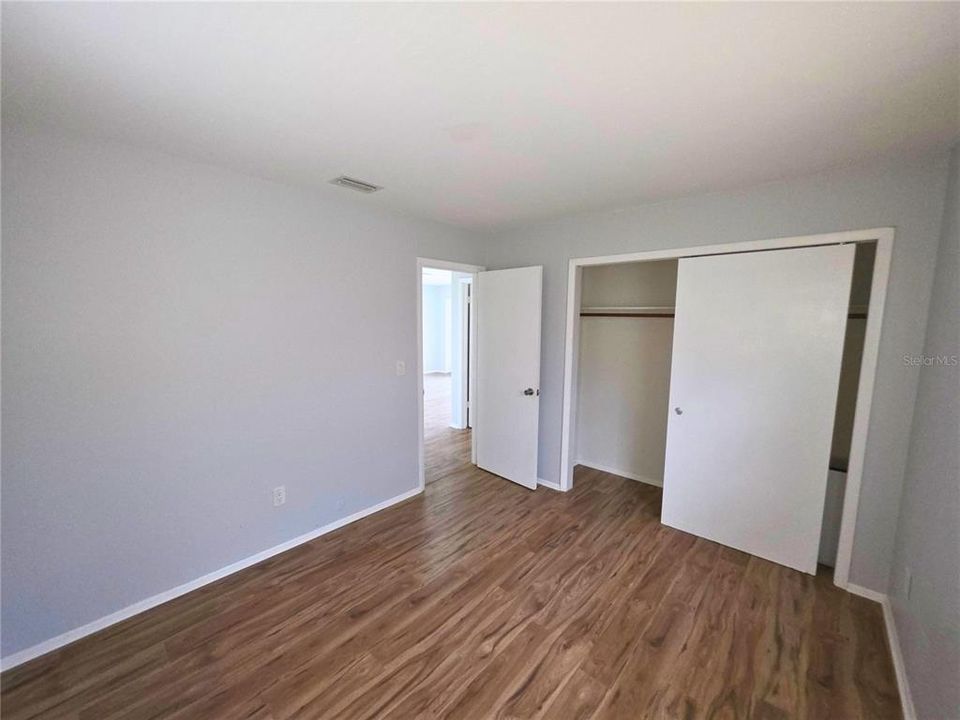 For Sale: $410,000 (4 beds, 0 baths, 1566 Square Feet)