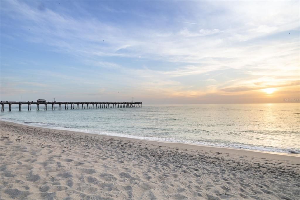 For Sale: $410,000 (4 beds, 0 baths, 1566 Square Feet)