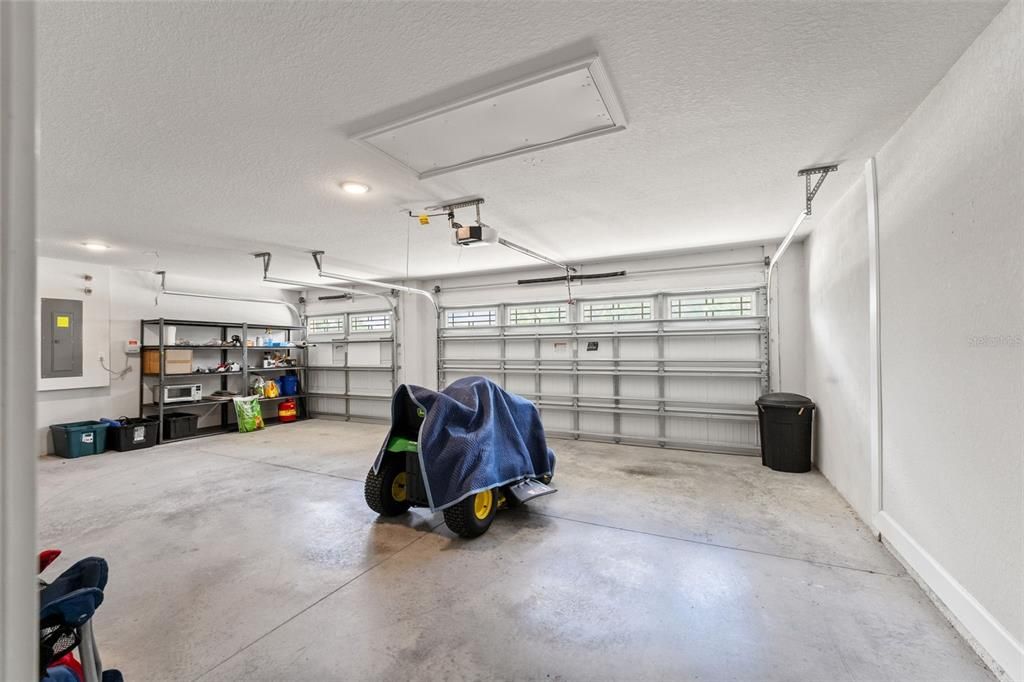 Active With Contract: $364,900 (4 beds, 2 baths, 2169 Square Feet)