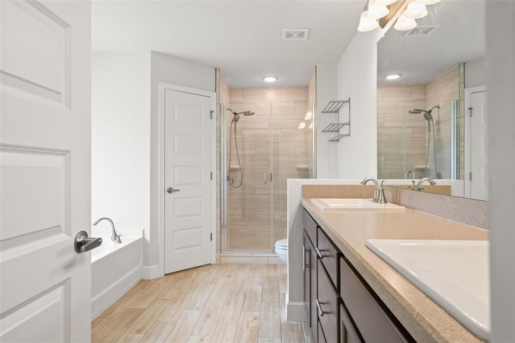 Active With Contract: $364,900 (4 beds, 2 baths, 2169 Square Feet)