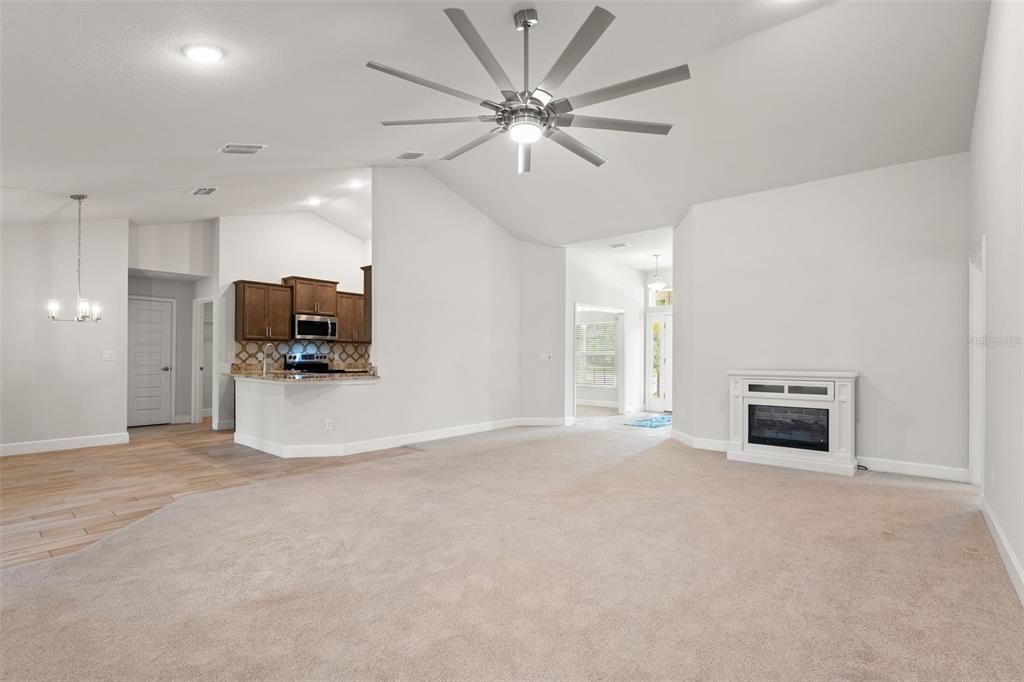 Active With Contract: $364,900 (4 beds, 2 baths, 2169 Square Feet)