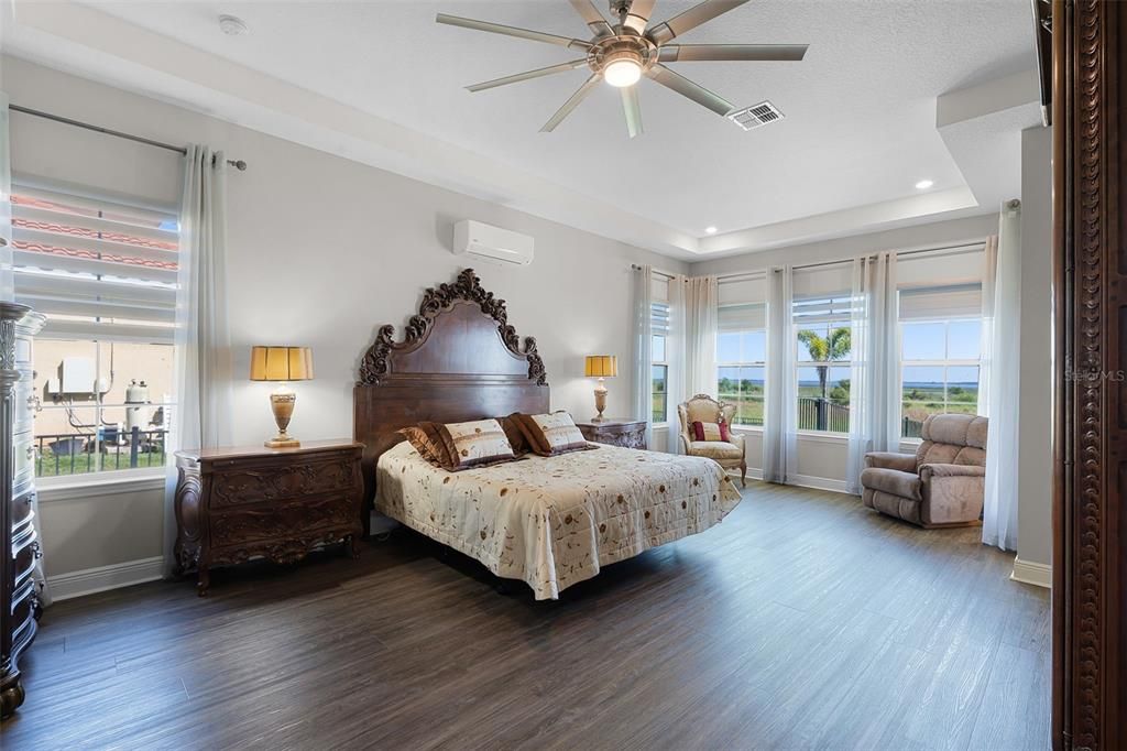 En Venta: $1,175,000 (5 camas, 5 baños, 5412 Pies cuadrados)