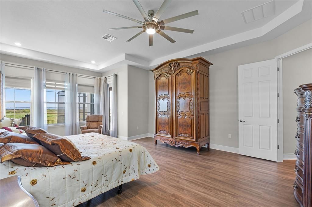 En Venta: $1,175,000 (5 camas, 5 baños, 5412 Pies cuadrados)