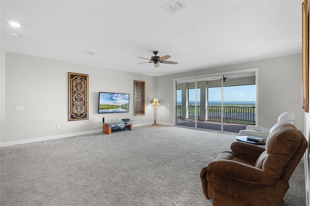 En Venta: $1,175,000 (5 camas, 5 baños, 5412 Pies cuadrados)