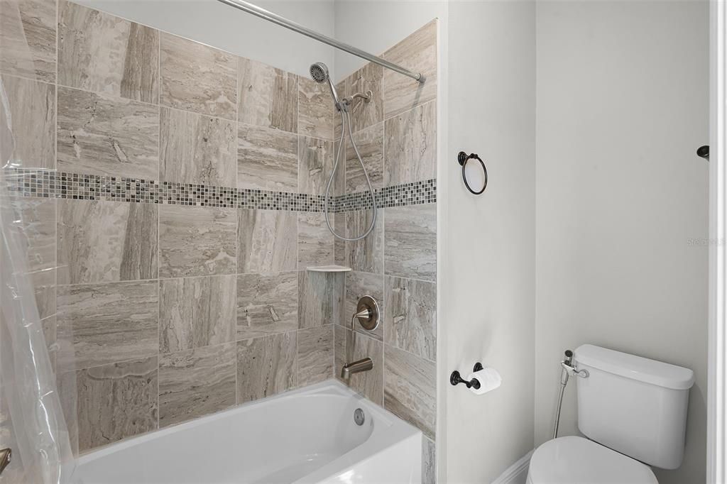 En Venta: $1,175,000 (5 camas, 5 baños, 5412 Pies cuadrados)