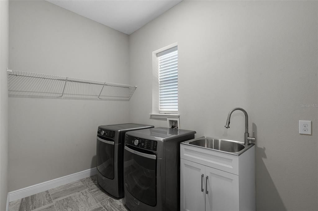 En Venta: $1,175,000 (5 camas, 5 baños, 5412 Pies cuadrados)