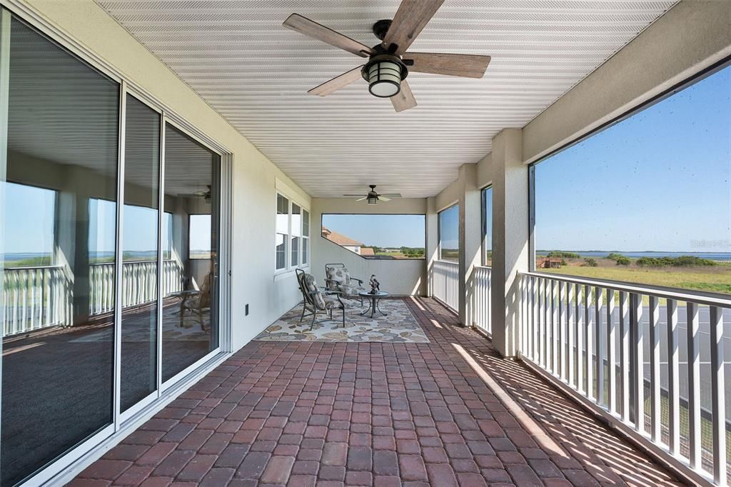 En Venta: $1,175,000 (5 camas, 5 baños, 5412 Pies cuadrados)