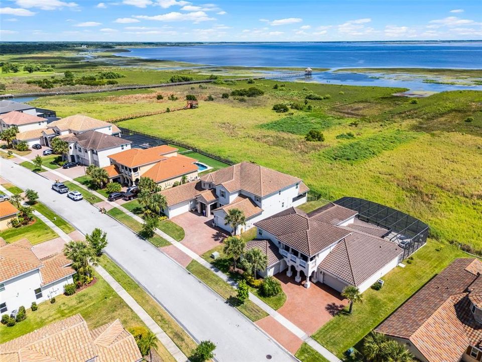 En Venta: $1,175,000 (5 camas, 5 baños, 5412 Pies cuadrados)