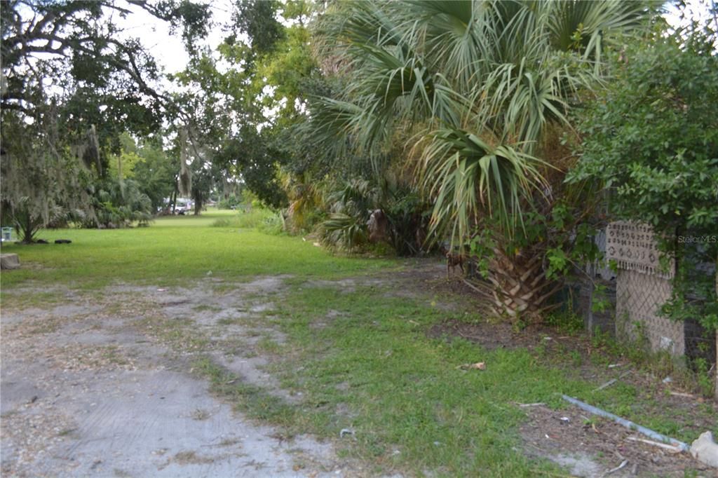 En Venta: $40,000 (0.13 acres)