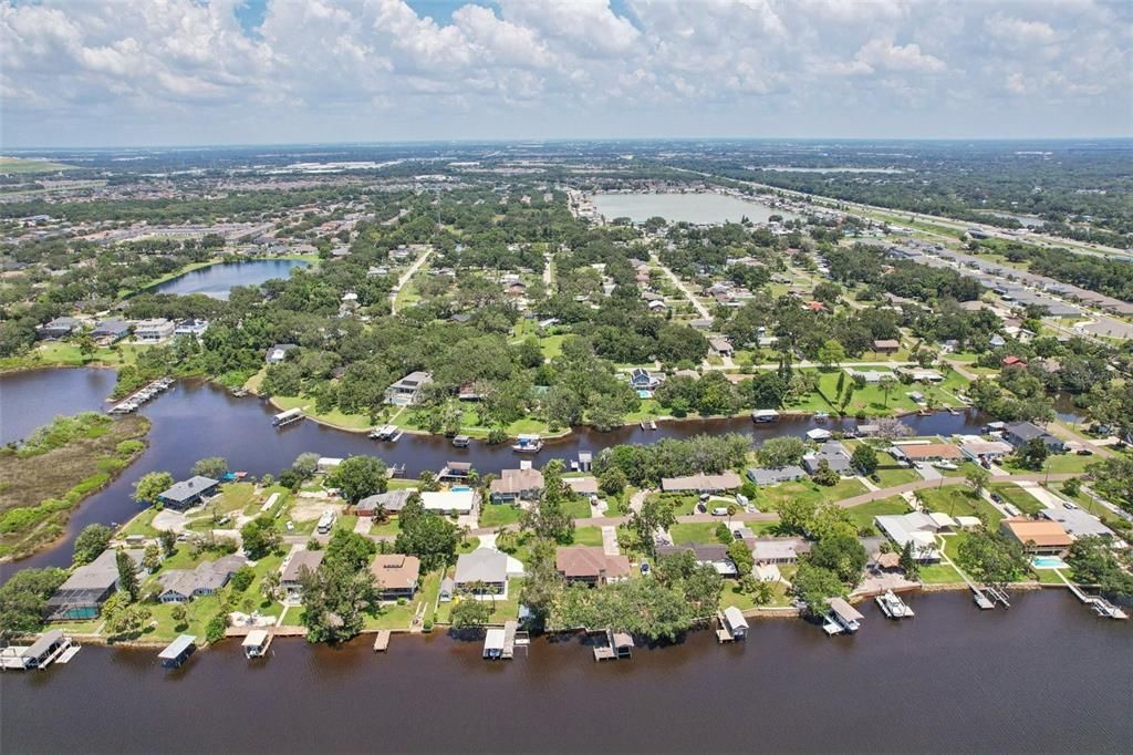 En Venta: $834,900 (4 camas, 3 baños, 2974 Pies cuadrados)