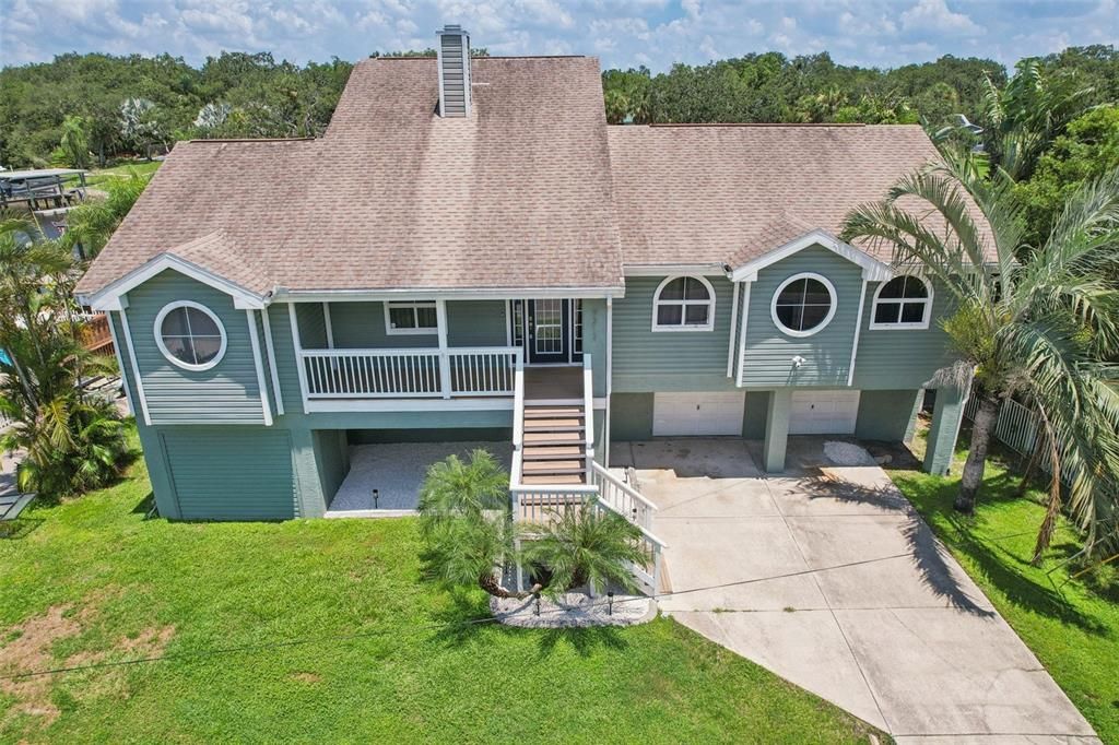 En Venta: $834,900 (4 camas, 3 baños, 2974 Pies cuadrados)