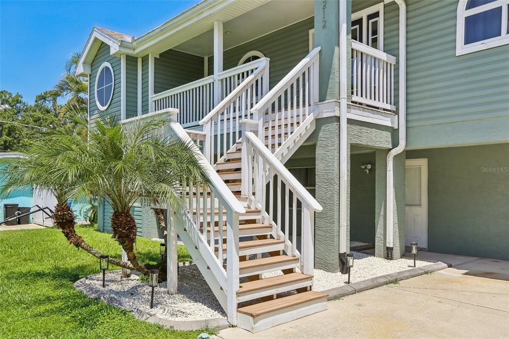 En Venta: $834,900 (4 camas, 3 baños, 2974 Pies cuadrados)