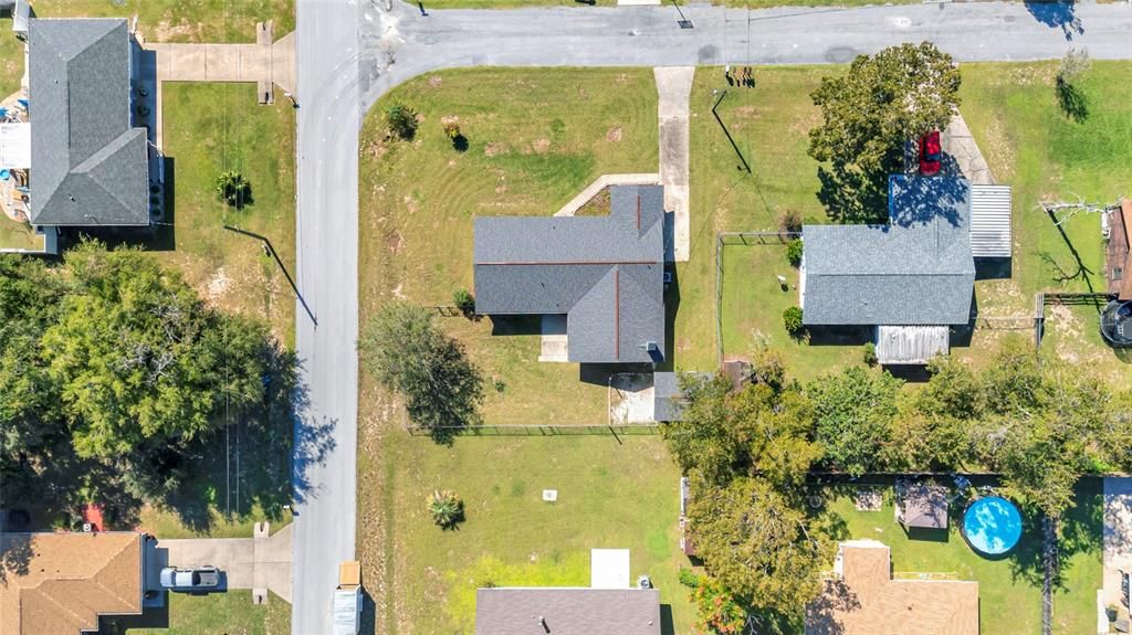 For Rent: $2,050 (4 beds, 2 baths, 2002 Square Feet)