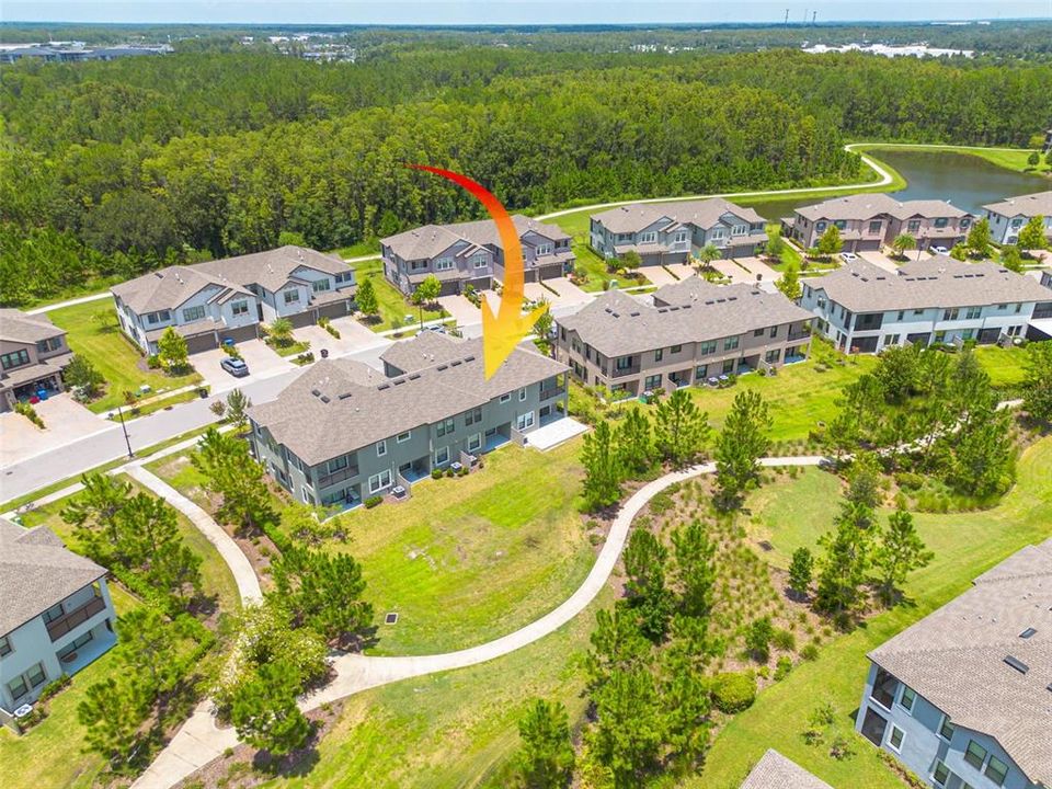 Под контрактом: $375,000 (3 спален, 2 ванн, 1827 Квадратных фут)