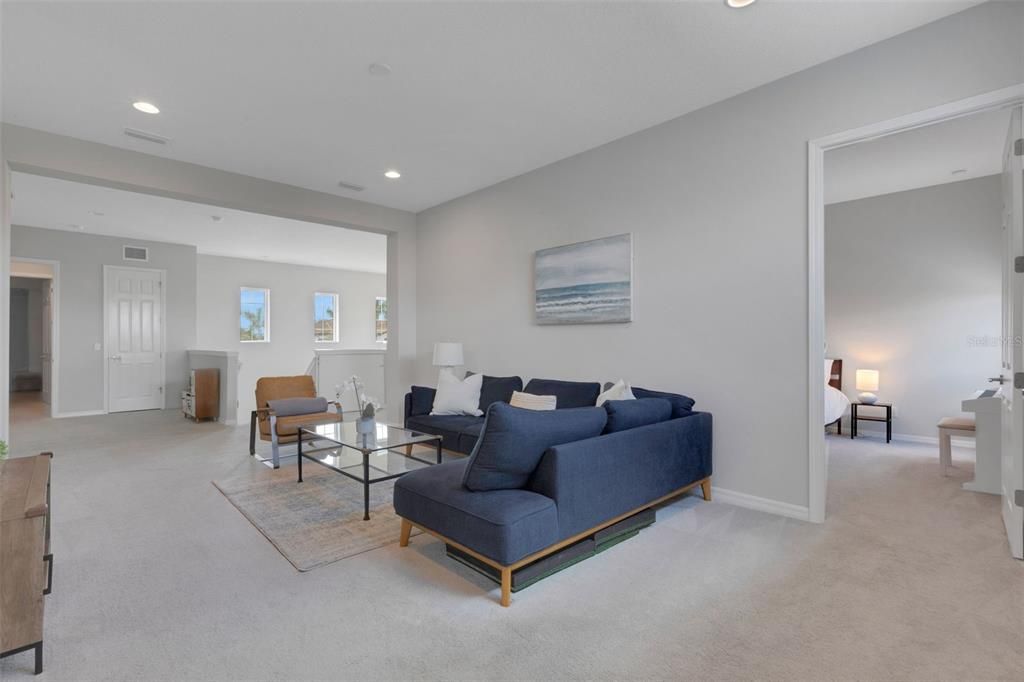 En Venta: $1,550,000 (5 camas, 4 baños, 3654 Pies cuadrados)