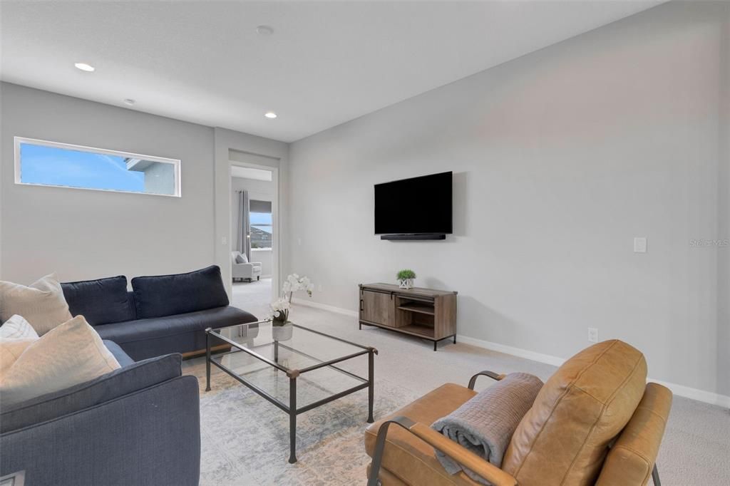 En Venta: $1,550,000 (5 camas, 4 baños, 3654 Pies cuadrados)