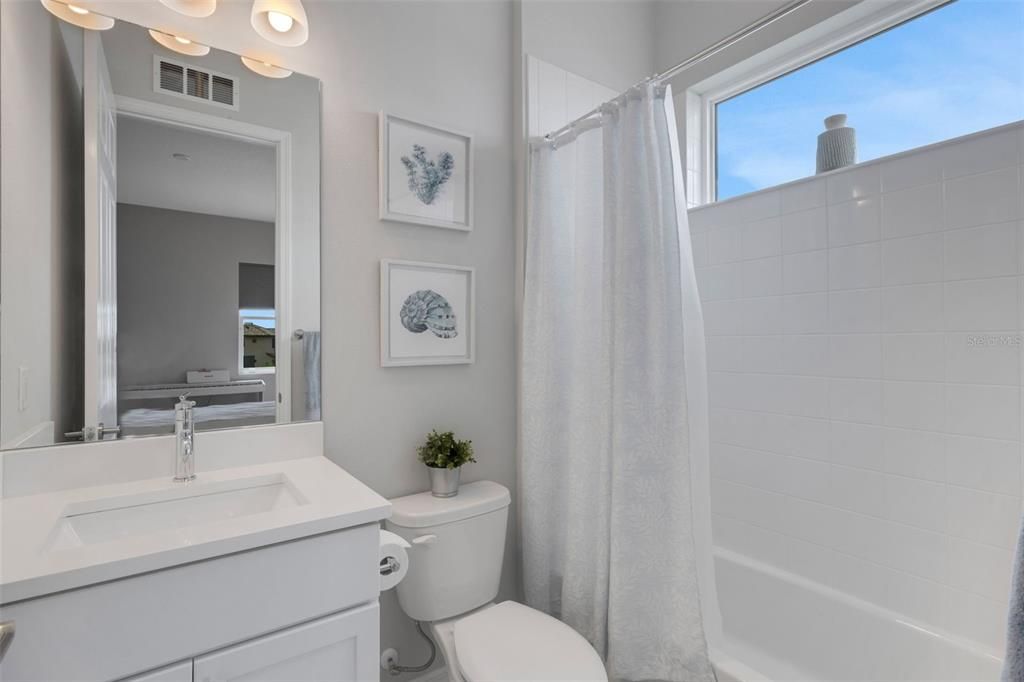 En Venta: $1,550,000 (5 camas, 4 baños, 3654 Pies cuadrados)