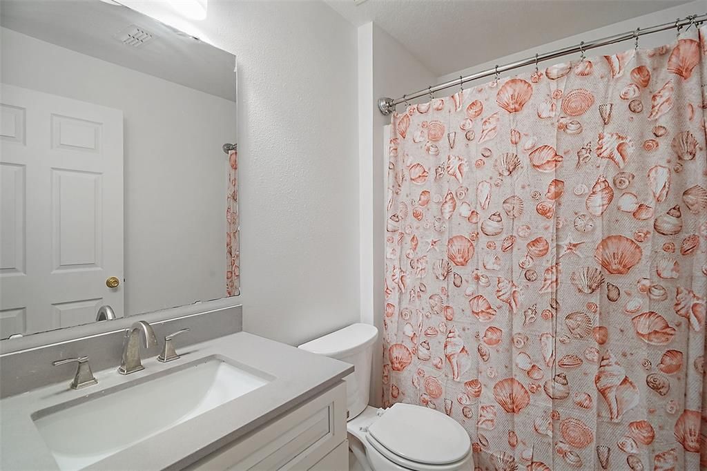 На продажу: $445,000 (4 спален, 2 ванн, 2238 Квадратных фут)