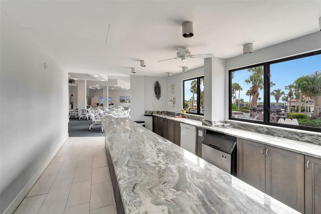 На продажу: $455,000 (1 спален, 1 ванн, 751 Квадратных фут)