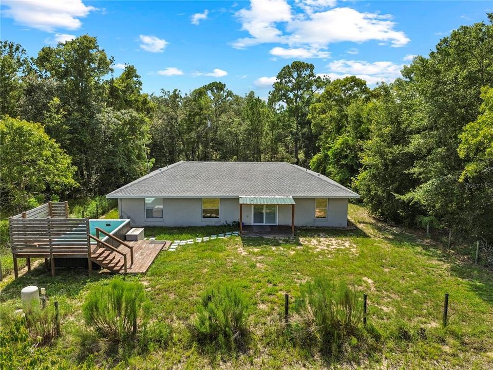 For Sale: $335,000 (3 beds, 2 baths, 1362 Square Feet)