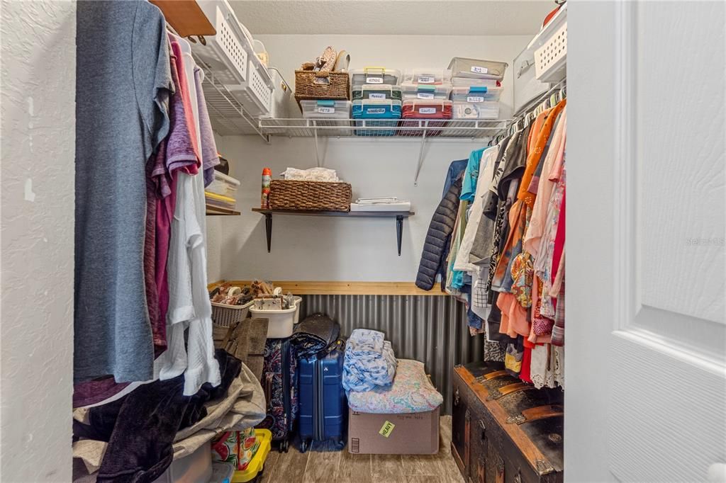 For Sale: $335,000 (3 beds, 2 baths, 1362 Square Feet)