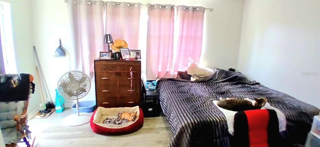 For Sale: $264,900 (3 beds, 2 baths, 1174 Square Feet)
