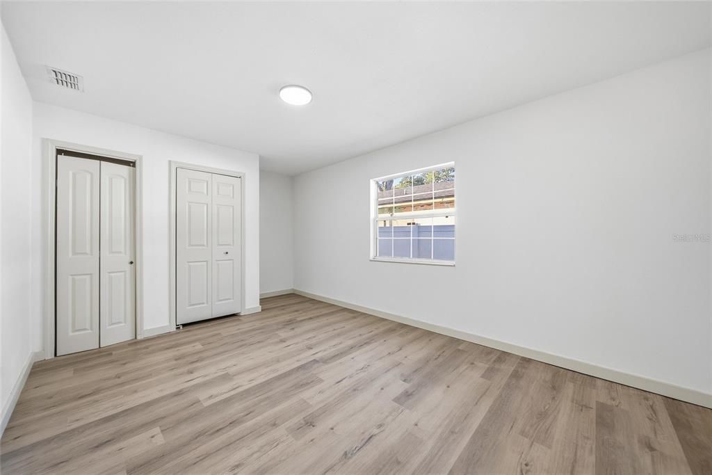 На продажу: $438,900 (4 спален, 2 ванн, 1839 Квадратных фут)