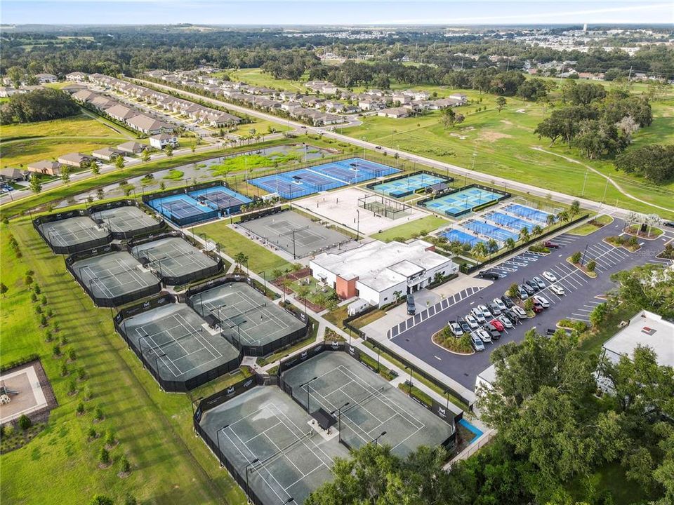 На продажу: $275,000 (3 спален, 2 ванн, 1634 Квадратных фут)