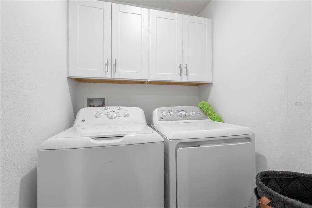 На продажу: $275,000 (3 спален, 2 ванн, 1634 Квадратных фут)