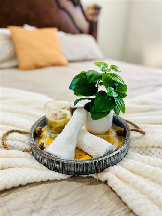 For Rent: $4,975 (3 beds, 2 baths, 1596 Square Feet)