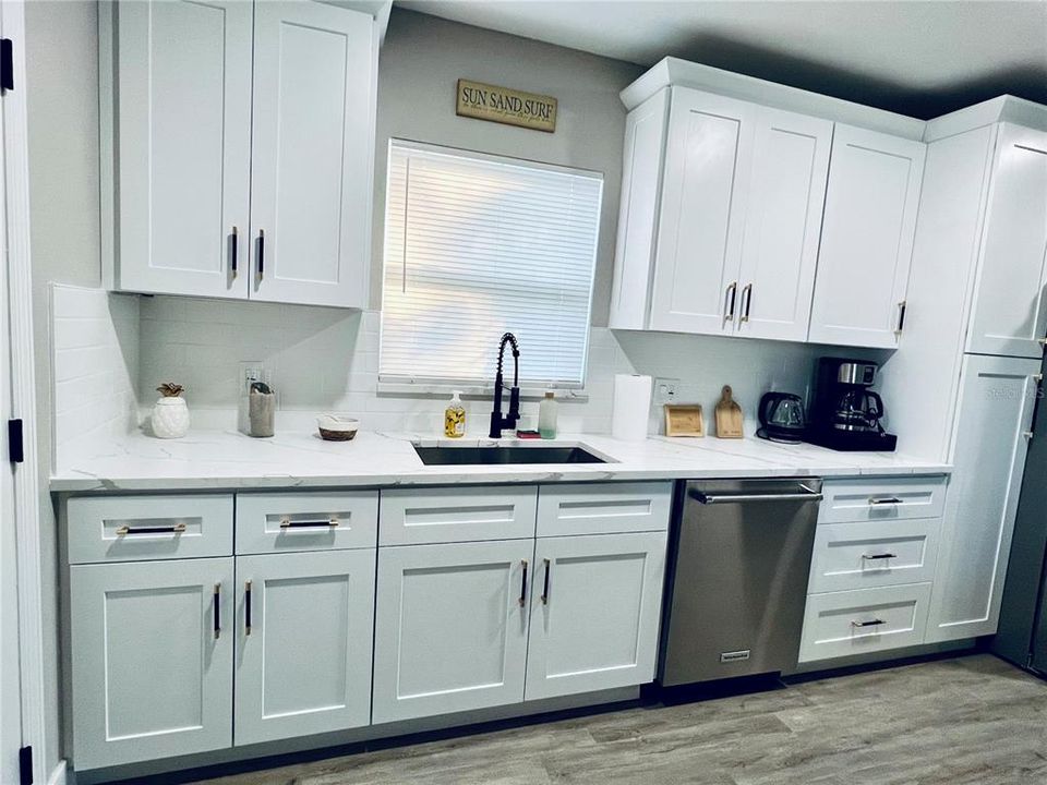 For Rent: $4,975 (3 beds, 2 baths, 1596 Square Feet)