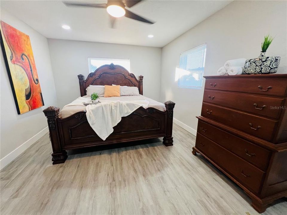 For Rent: $4,975 (3 beds, 2 baths, 1596 Square Feet)