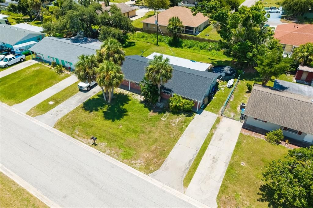 待售: $410,000 (4 贝兹, 0 浴室, 1686 平方英尺)